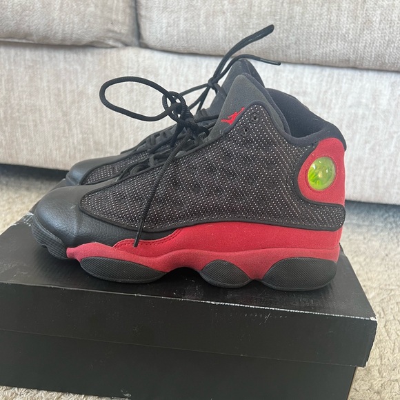 2017 Air Jordan 13 Retro GS 'Bred' - Picture 1 of 6